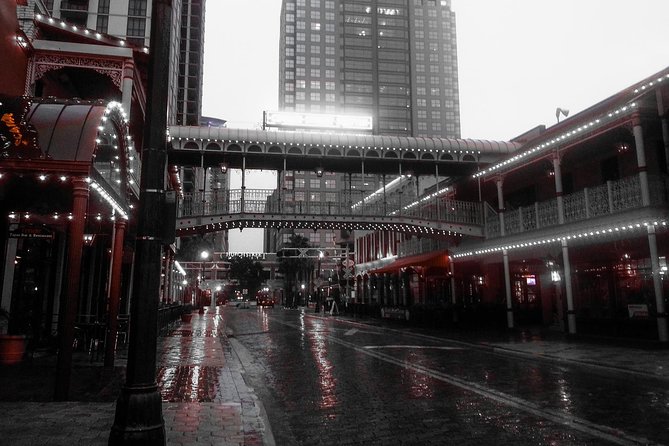 2 HR Interactive Walking Ghost Tour in Downtown Orlando - Starting at Venture X: How the Walk Gets You Moving Fast