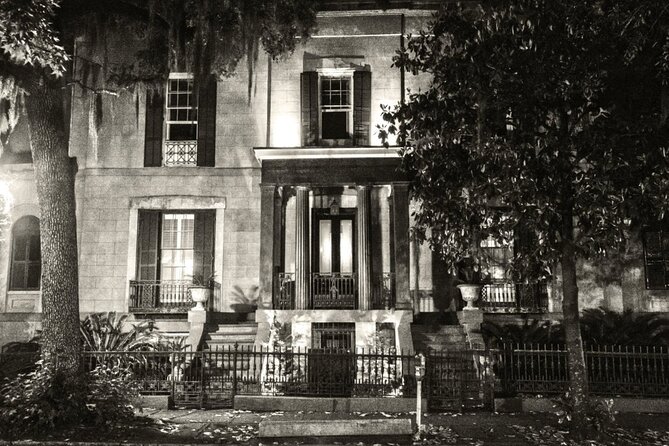 90 minute Original Haunted Savannah Tour | 8pm - Price and Value: What $29.99 Buys You (and What It Doesn’t)