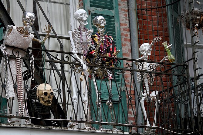 Adults Only Haunted Pub Crawl in New Orleans - Starting at Bon’s New Orleans Street Food and getting oriented fast
