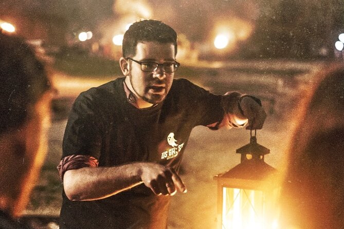 Alexandria Ghosts Spirits & Spirits Haunted Pub Crawl - Group Size, Guide Style, and the Experience Pace