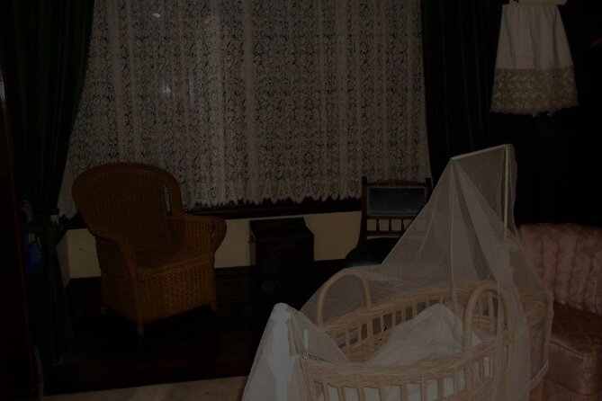 Altona Homestead Ghost Tour - What to wear: flat shoes and weather-proofing