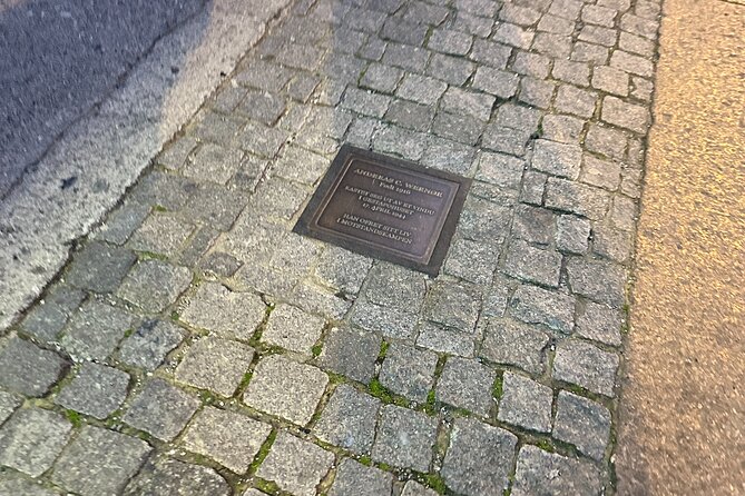 Audio Walking Tour in Bergen Famous Ghosts Location - Key highlights to look for