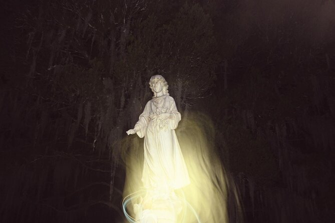 Bonaventure Cemetery's Secret Society Ghost Tour - Getting the Most From Your Night: What to Bring and How to Walk