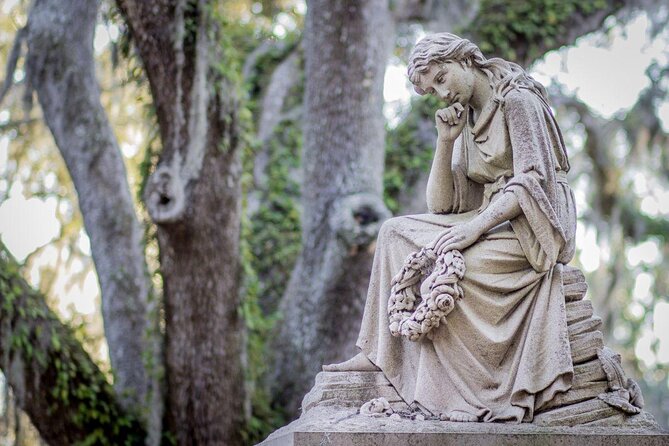 Bonaventure Cemetery's Secret Society Ghost Tour - Inside Bonaventure Cemetery: 2.5 Hours of After-Hours Stories