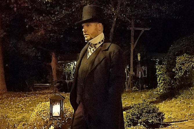 Carolina History & Haunts Winston-Salem Historical Ghost Tour - Key things you’ll notice