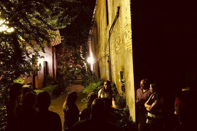 Charleston Haunted Booze and Boos Ghost Walking Tour - Haunted Booze and Ghost Stories, Pirate-Style