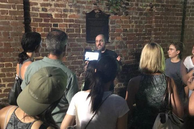 Charleston's Pleasing Terrors Night-Time Walking Ghost Tour - Philadelphia Alley and the Bloody Alley dueling lore