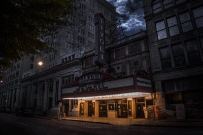 Chattanooga Crypts and Chills Ghost Tour - Stop 1: The Edwin Hotel and the Walnut Street Bridge connection