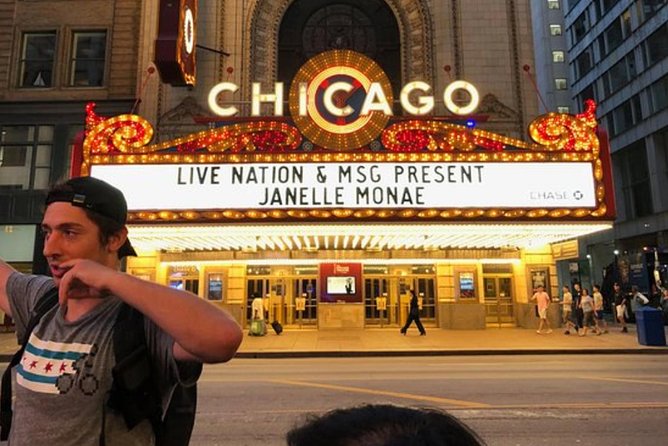 Chicago: Gangsters and Ghosts Walking Tour - Millennium Park and Cloud Gate: the breather between scary stories