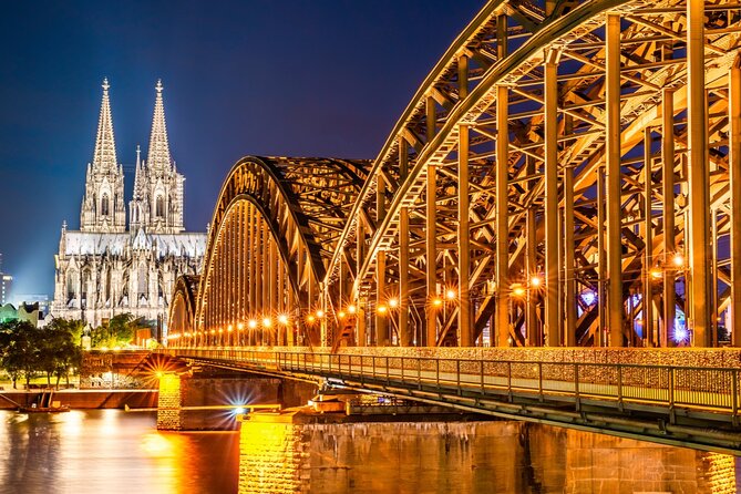 Cologne Haunted Quest: The Witch Self-Guided Tour - Stop 3: Domplatte, the cathedral’s pedestrian ring where street life happens