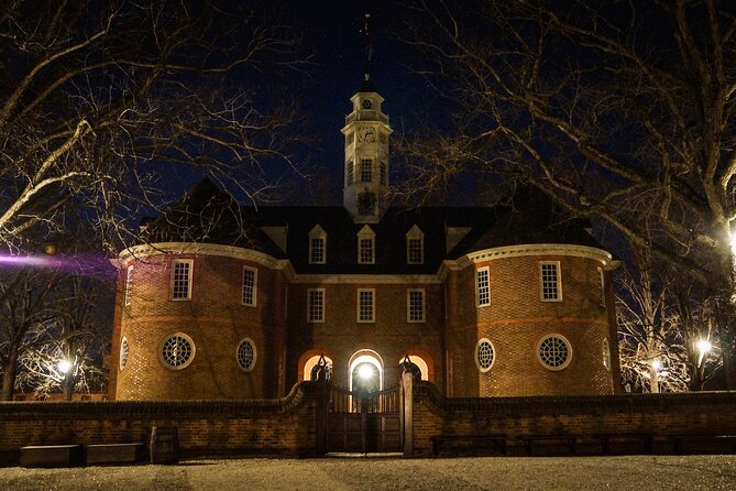 Colonial Ghosts: Ghostly Whispers of Williamsburg Ghost Tour - Why 10:00 pm is the whole point at Colonial Williamsburg