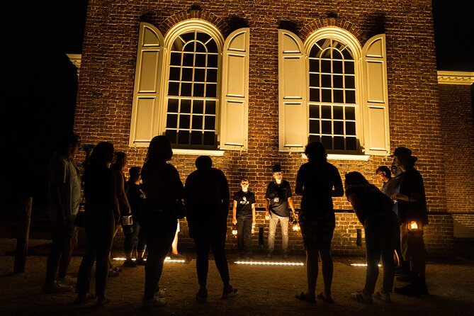 Colonial Ghosts: Ghostly Whispers of Williamsburg Ghost Tour - Stop 2: Merchants Square, where the guide sets the scene