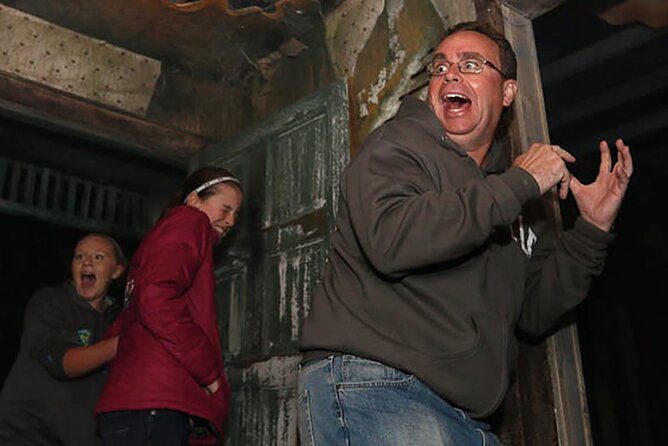 Combo: "Dark of the Moon" Ghost Tour + Red Light District Tour - A Two-Part Night Walk Through Galveston’s Dark Corners