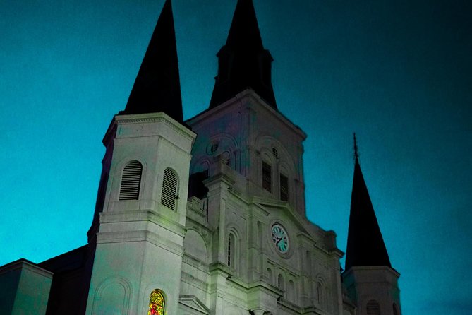 Crawl New Orleans: Haunted Bar Crawl with Shot Included - Guides, energy, and the tone you should expect
