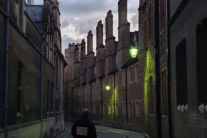Creepy Cambridge - Cambridge's Most Entertaining Ghost Walk - What the 90-Minute Flow Feels Like on the Ground
