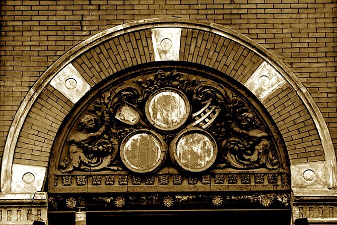 Darkside of Brewing Tour: Tales of Cincinnati's Haunted and Gruesome Past - Beer included at Northern Row: the smart reset after heavy stories