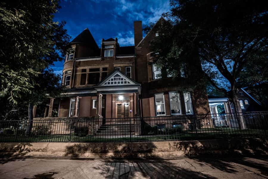 Denver: Denver Terrors Guided Ghost Tour - Molly Brown House: famous Denver resident, haunting tales