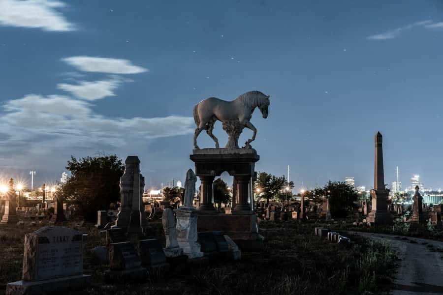 Denver: Denver Terrors Guided Ghost Tour - Meet near The Closing Era statue: getting oriented fast