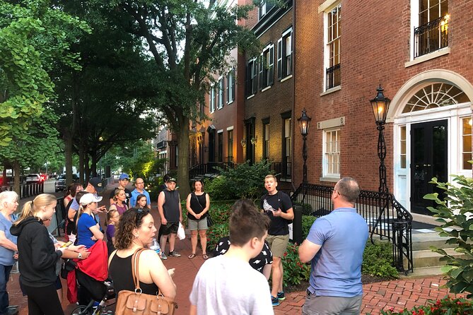 Dreaded Dead Descent of the District: DC Ghost Tour - Key things that make this tour fun