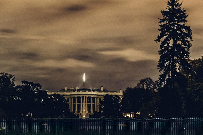 Dreaded Dead Descent of the District: DC Ghost Tour - The one-hour route: what you’ll actually experience