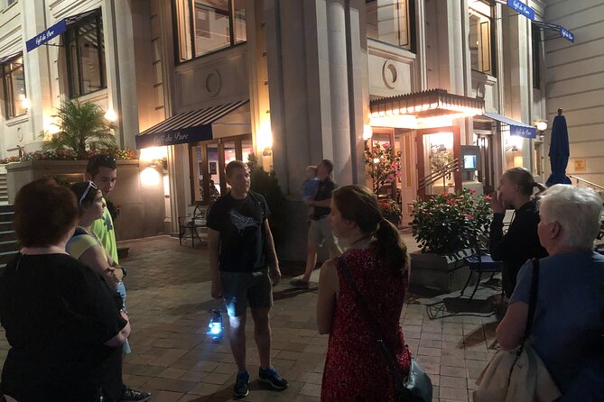 Dreaded Dead Descent of the District: DC Ghost Tour - How the guide style changes everything (and why you should care)