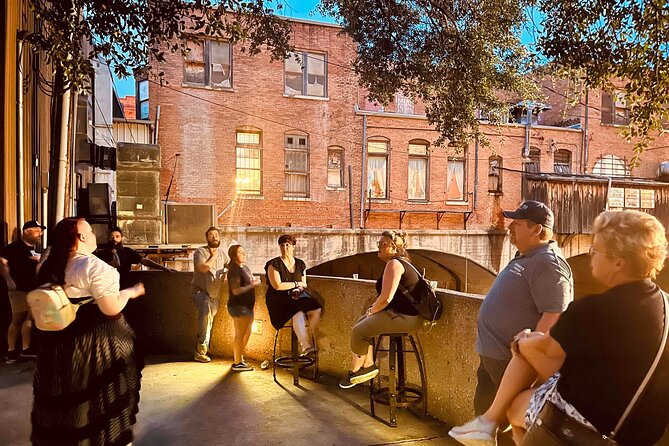 Fort Worth Stockyards All Ages Walking Ghost Tour - Stop 2: Second Rodeo Brewing and the Creekside Break