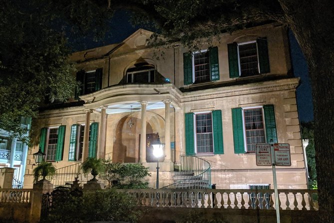 Fraidy Cat: The Family Fun Ghost Tour of Savannah - Walking logistics: shoes, pace, and how it feels in real life