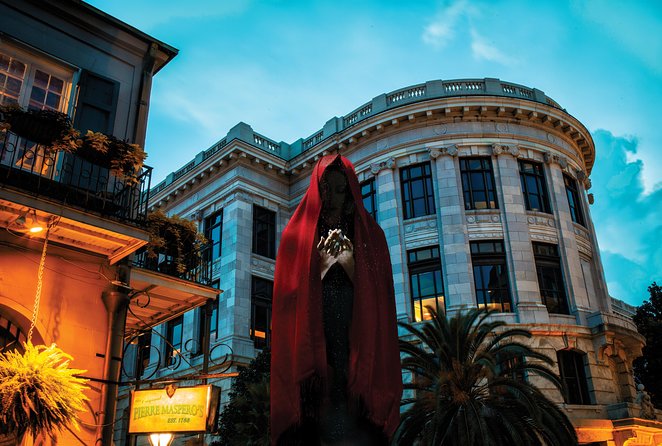 French Quarter Ghosts and Spirits Tour with Augmented Reality - New Orleans Creole Cookery: the twisted love triangle story