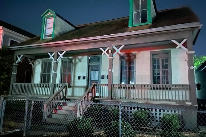 Galveston Island Ghost Tour - Stop One: 1859 Ashton Villa and the Betty Brown Tale