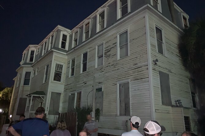 Galveston Island Ghost Tour - Finding The Start Point on Broadway Avenue J