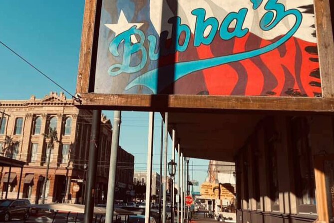 Galveston's Best Pub Crawl Tour and Guided History Walk - Stop 4: Murphy’s Irish Pub for the Longer Story Moment