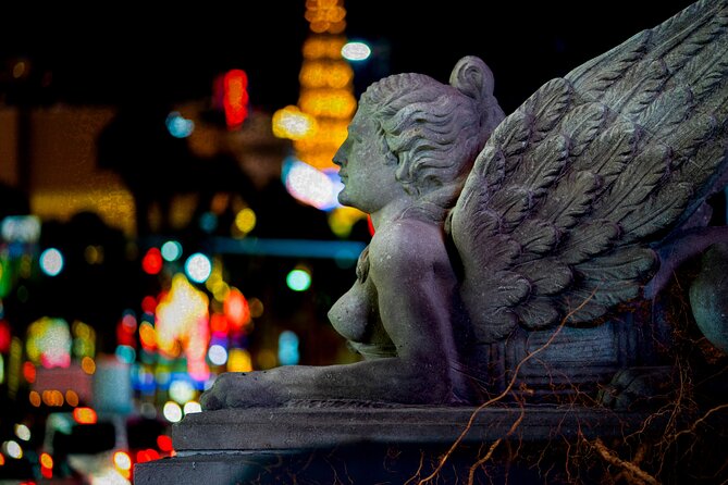 Gangsters, Glitz, and Gore Las Vegas Ghost Tour - Walking pacing: what 1.5 to 2 hours feels like on the Strip