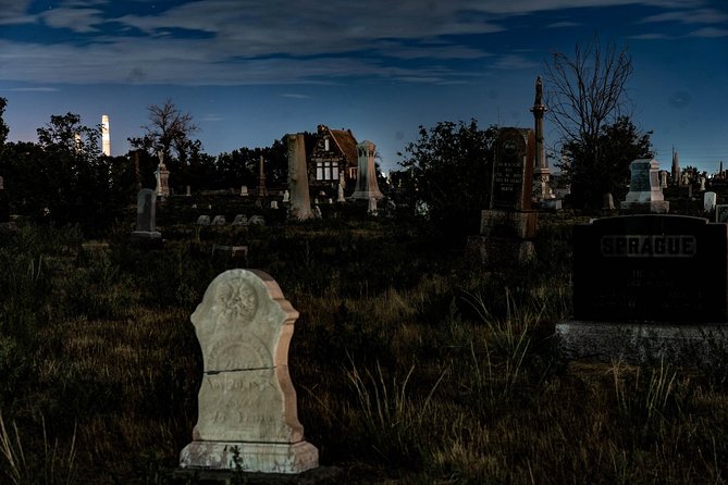 Gaslights, Graves, & Gold: Terrors of Denver Ghost Tour - Guides Make the Spook: Jessica, Jacob, Kevin, Lauren, Walt, Stephanie