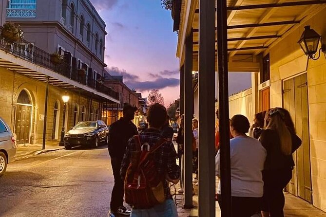 Ghost Tour and Haunted Pub Crawl Party with Free Shot - Stop 4: Andrew Jackson Hotel and the camera-for-apparitions moment