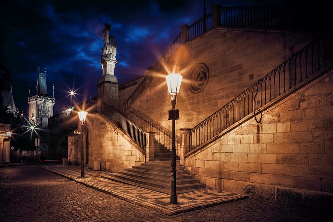 Ghosts and Legends walking tour in Prague - Group size, headphones, and pace: how to make the most of the walk