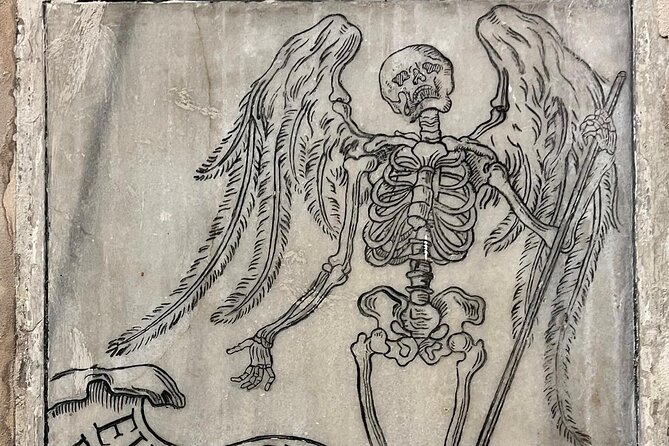 Ghosts Legends and Mysteries of Rome Walking Tour - Arco dei Banchi: the Haunted Arch and a controversial exorcist