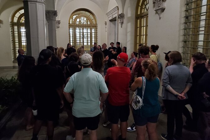 Ghosts of Old Honolulu Walking Tour - The Hawaii Supreme Court Building Stop: A Strong Place for Spooky Stories
