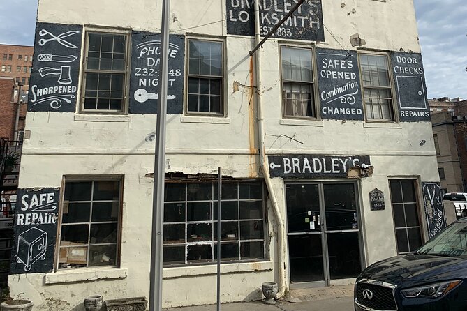 Ghosts of Savannah Self-Guided Haunted Audio Tour App/EMF Reader - How the App-Style Haunted Walk Actually Works