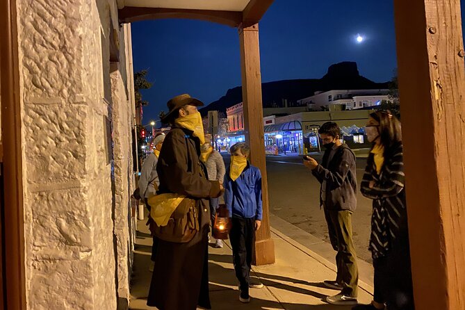 Golden Ghosts & Spirits Haunted Pub Crawl - Golden Ghosts & Spirits Haunted Pub Crawl: Key things to know