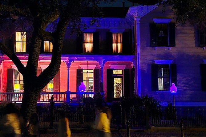Great! Galveston Ghost Tour - A 90-minute stroll through Galveston’s haunted addresses