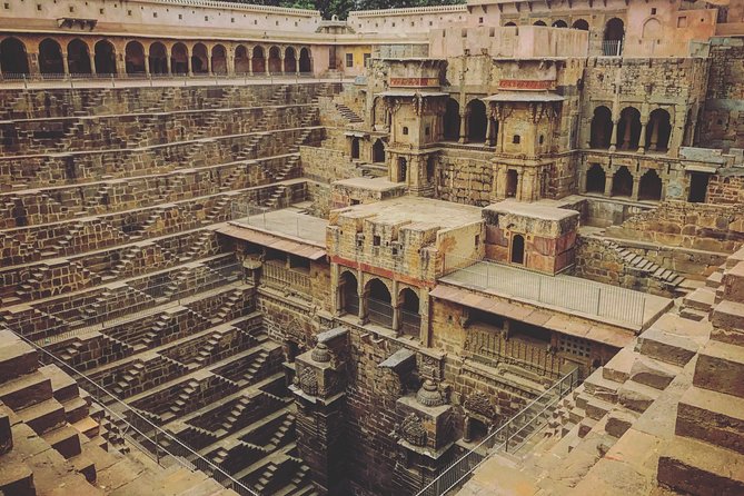 Guided Tour to Haunted Bhangarh & Abhaneri Step Well From Jaipur - Who this tour is best for