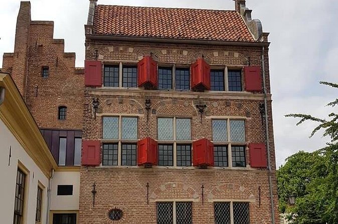 Hattem's Windmills, Bakeries and Ghosts: A Self-Guided Audio Tour - Dutch Bakery Museum: Smell, Seat, and Story-Driven Coffee