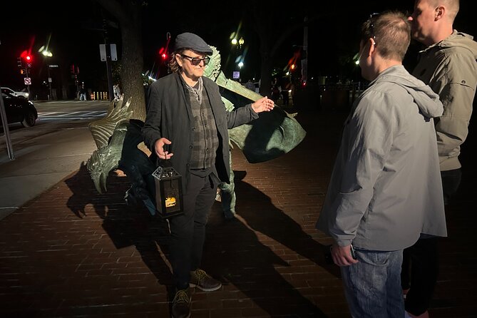 Haunted Boston Common & Beacon Hill Ghost Tour - Entering a 7:00 pm mood in Boston’s most haunted pocket