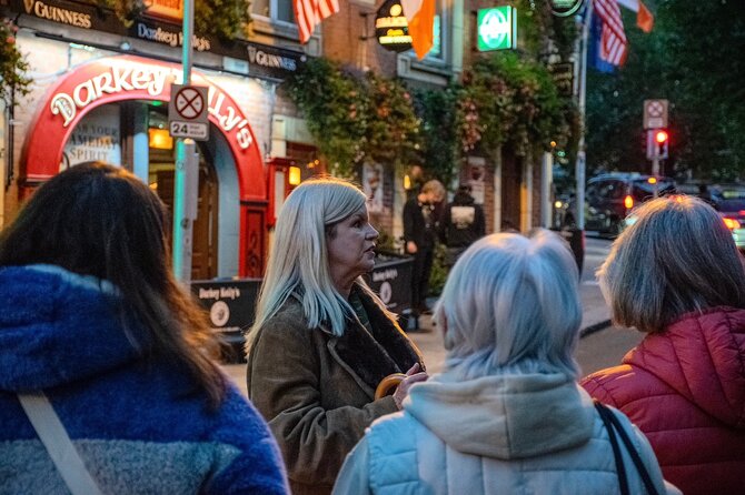 Haunted Dublin Walking Tour - Temple Bar meetup: easy to find, easy to start