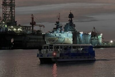 Haunted Harbor Tours – Galveston Ghost Boat - Guides who mix jokes with local legend
