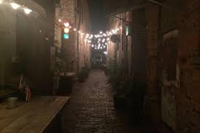 Haunted History of Fort Myers Walking Tour - 90 minutes on foot: pace, comfort, and how to enjoy the night