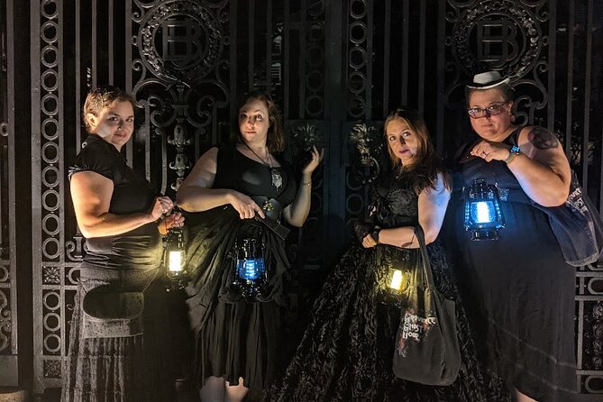 Haunted History Walking Tour of Providence - Why the stories feel different here (and not like cheap horror)