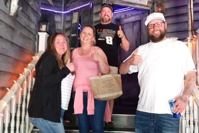 Haunted Mayfield Manor Haunted House Admission - Staff Energy and the Family-Friendly Vibe