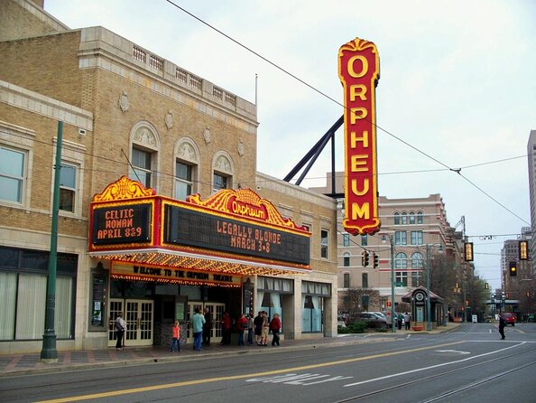 Haunted Memphis Walking Ghost Tour - Downtown Memphis After Dark: What the 1.5-Hour Ghost Walk Feels Like