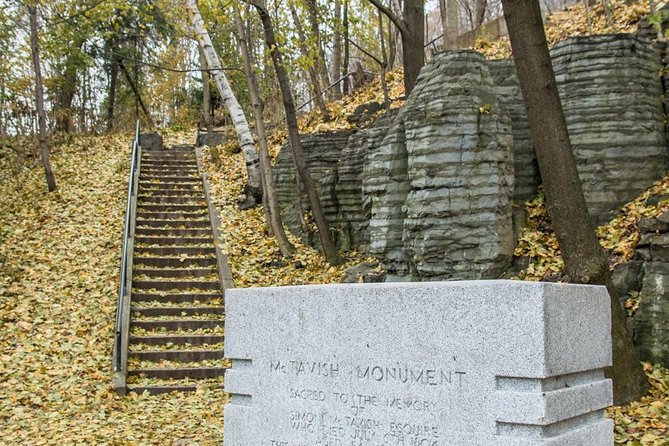 Haunted Mountain - Mount Royal After Dark: The atmosphere that makes the price make sense